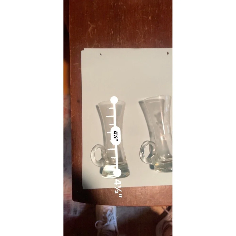 Set of 4 Vtg Mundgeblasen Kristallglas Etched Cordial Shot Glasses w/ Handles 4.